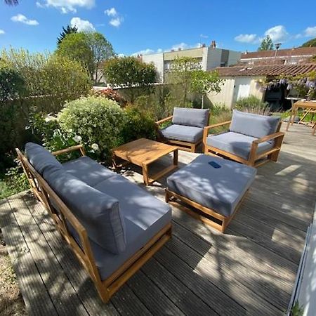 Maison Centre Ville Avec Jardin , Terrasse, Et Garage Velos La Rochelle  Kültér fotó